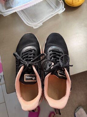 Airwalk Black and Pink Women's Athletic Sneakers